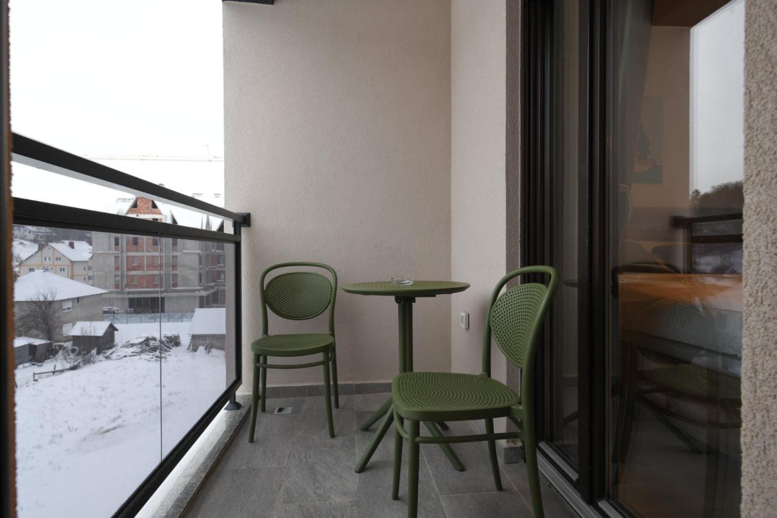 Apartment Garfield Колашин Екстер'єр фото